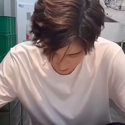 敖瑞鹏