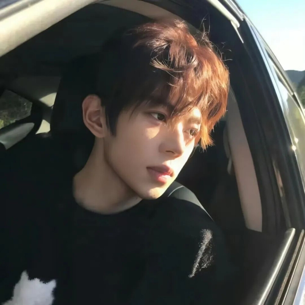 给男朋友找的头像