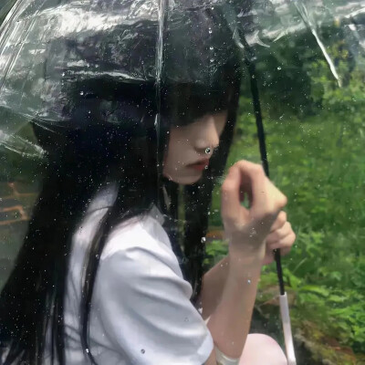 [氛围感女头]
“一朵芙蕖，开过尚盈盈”
