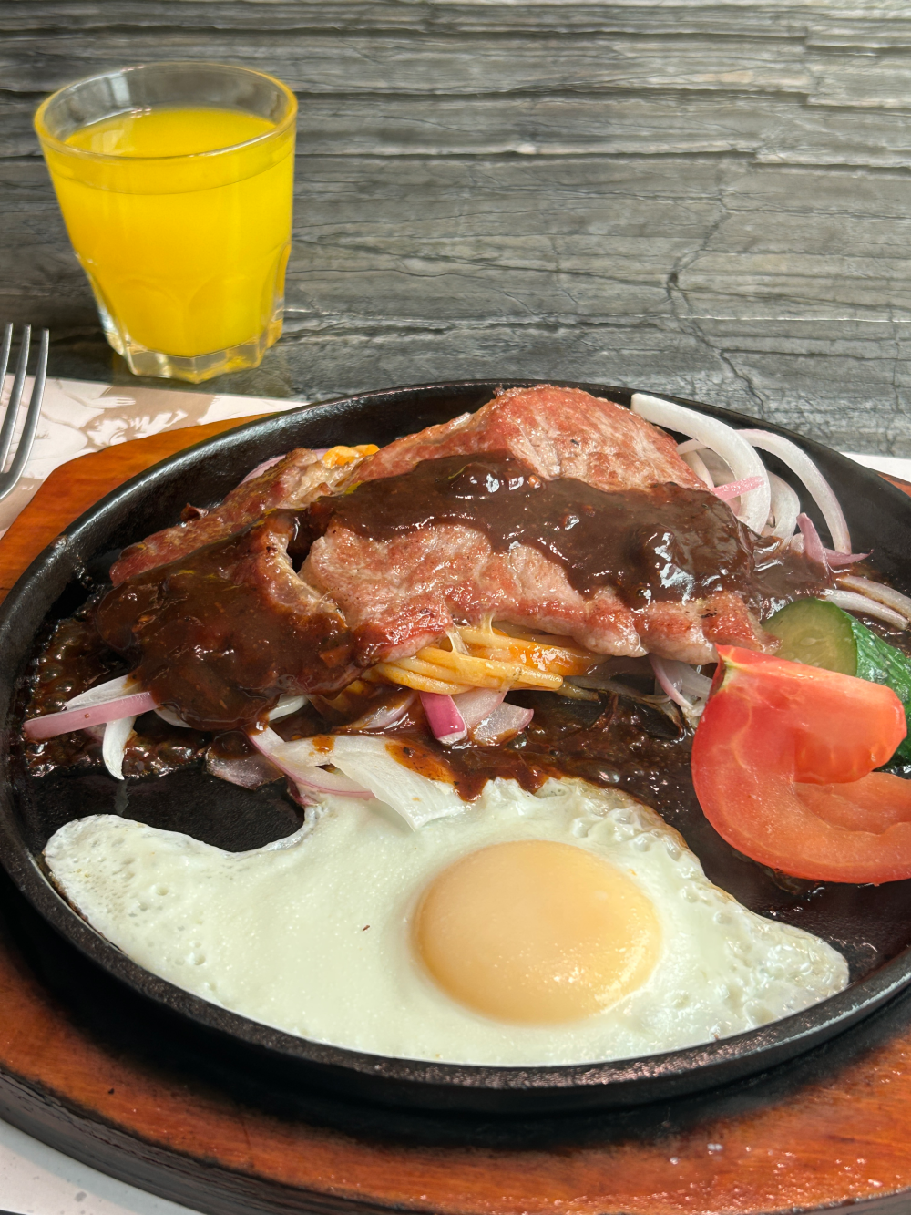 生活是无数个瞬间的拼图