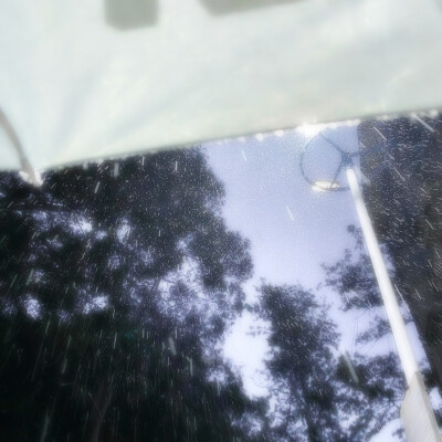 雪山的尽头不是深渊，而是走出了永恒