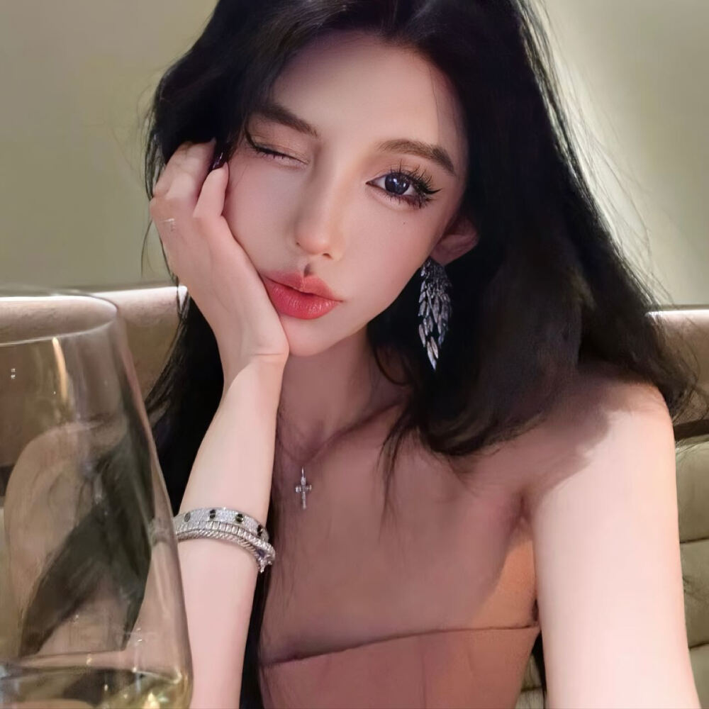 御姐女头