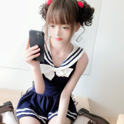 女头