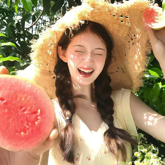 明媚女头