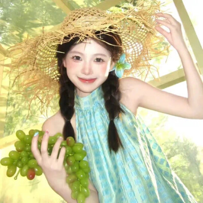 明媚女头