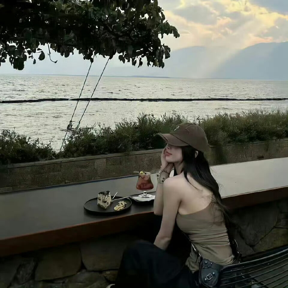 我总是心软 你说句想我 你再不好也一笔勾销 