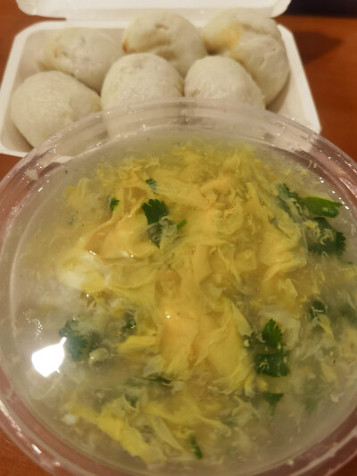 阜阳 美食碎片 梧桐树