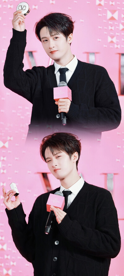 檀健次自修壁纸