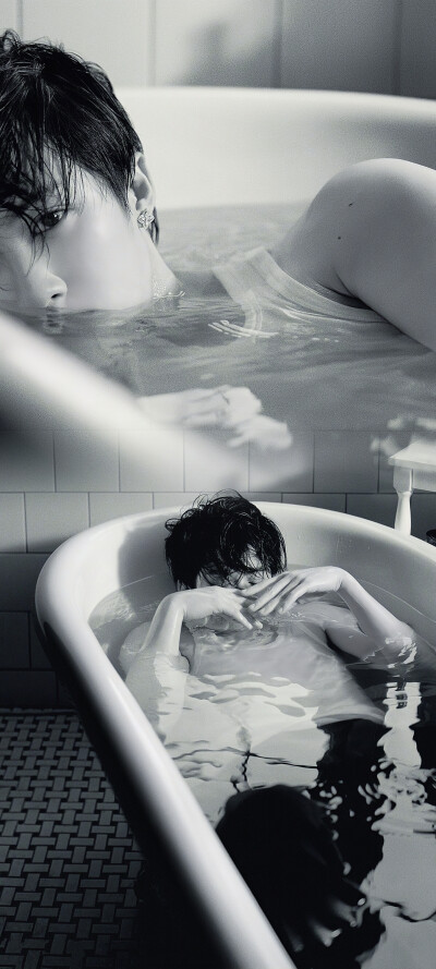 檀健次自修壁纸