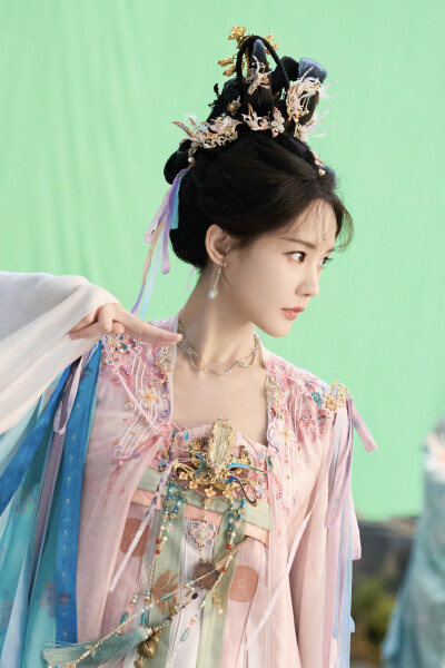 古月风华录 越央央/希音