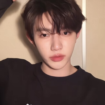 章昊