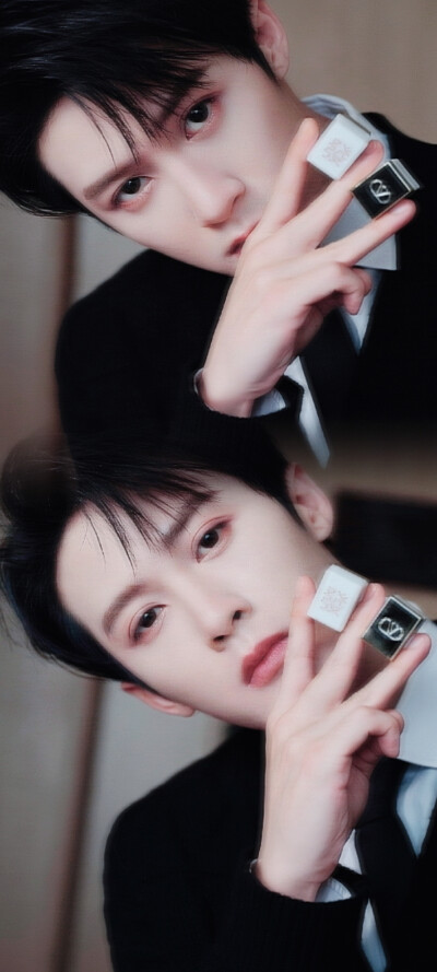 檀健次自修壁纸