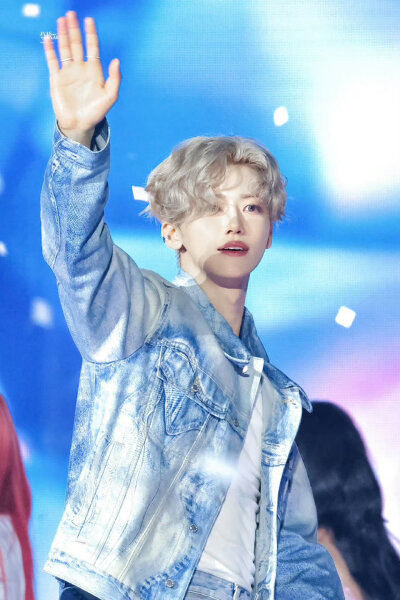 NCT DREAM
罗渽民
