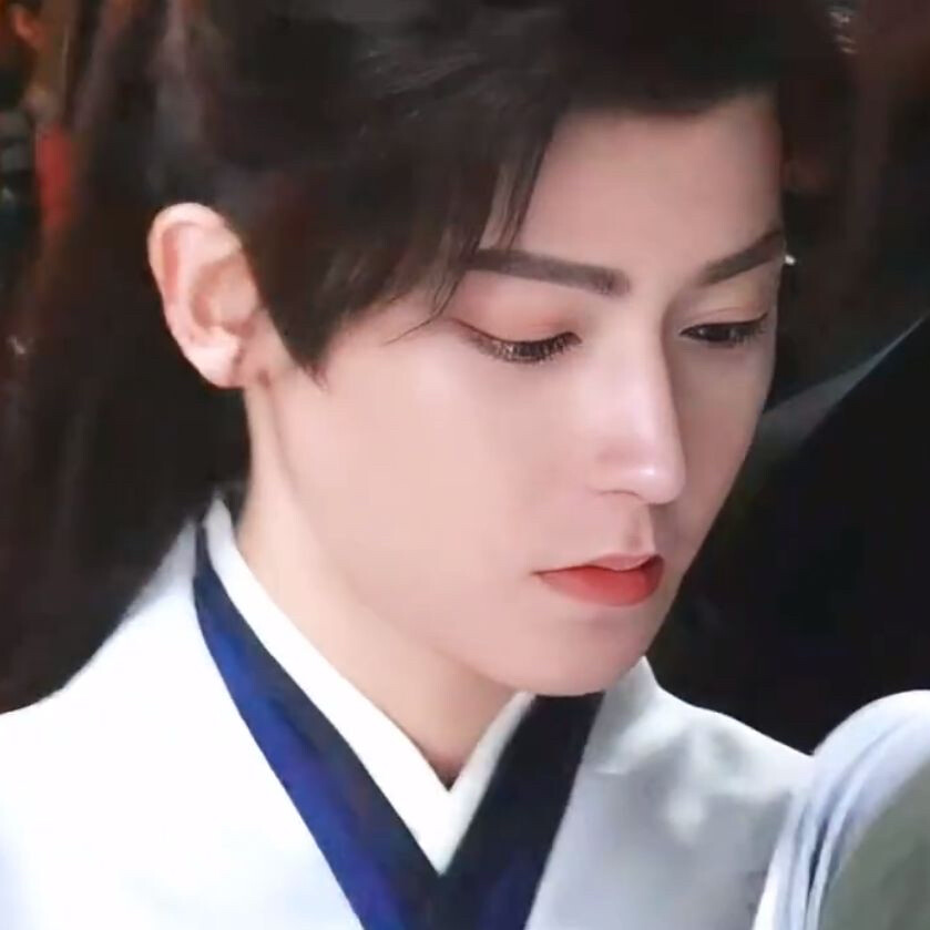 侯明昊
