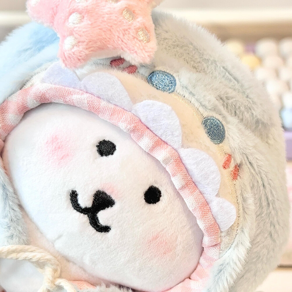 自嘲熊头像（微博：软糯鼻嘎）