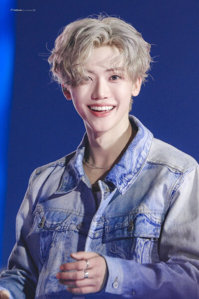 NCT DREAM
罗渽民