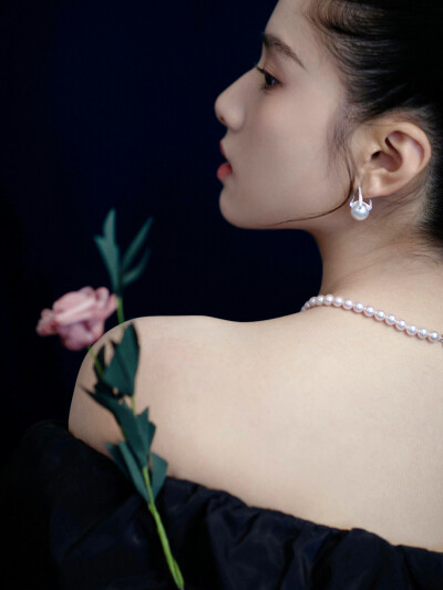 张婧仪
