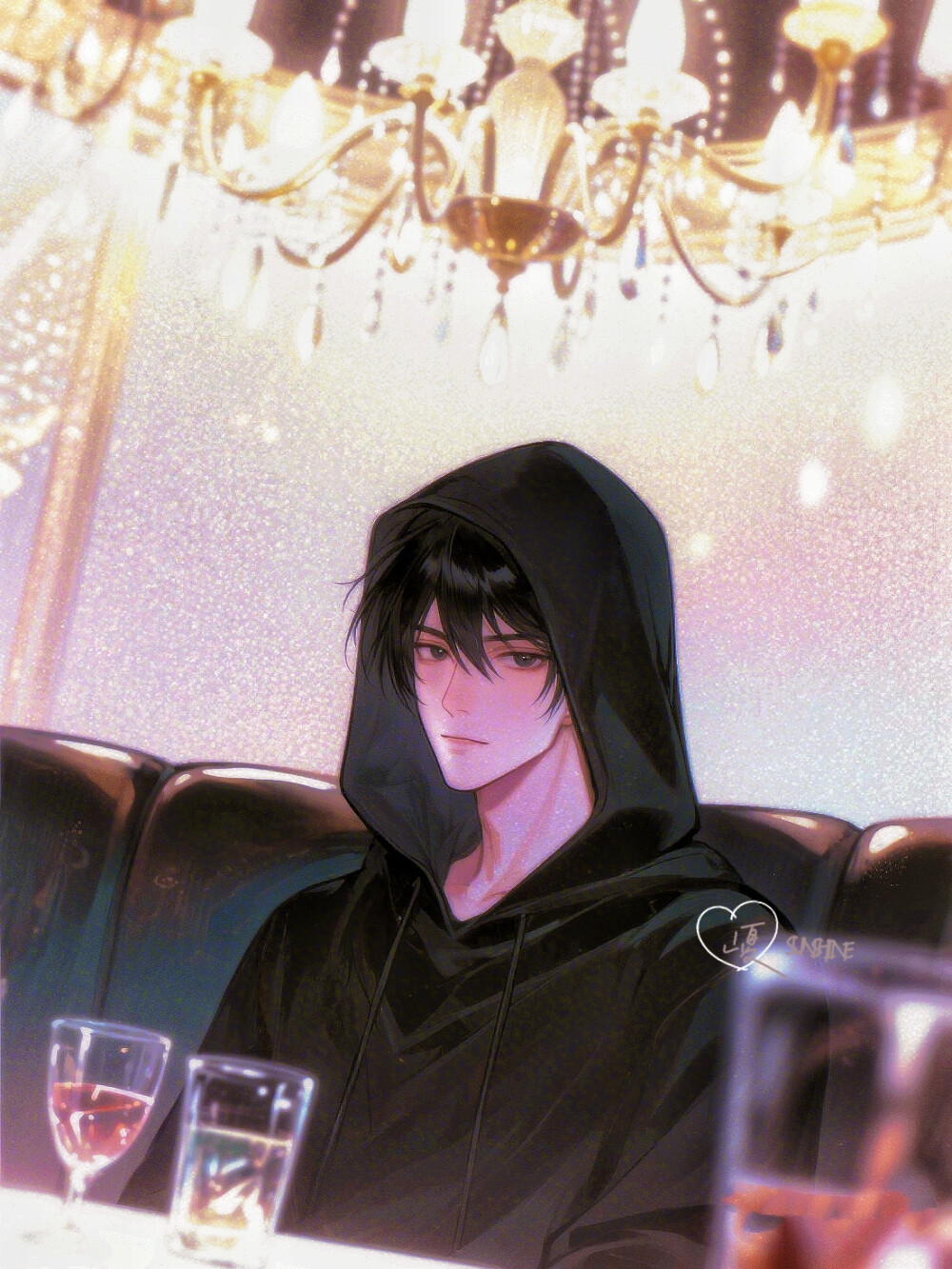 小哥不语，只是冷漠地凝视你！