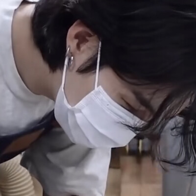 闵玧其