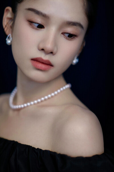 张婧仪