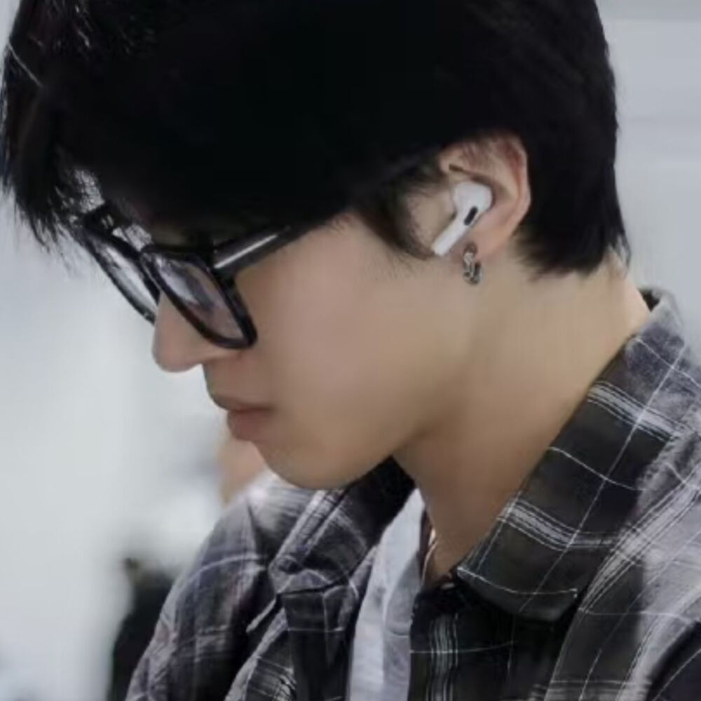 BEAST (비스트)《Fiction》