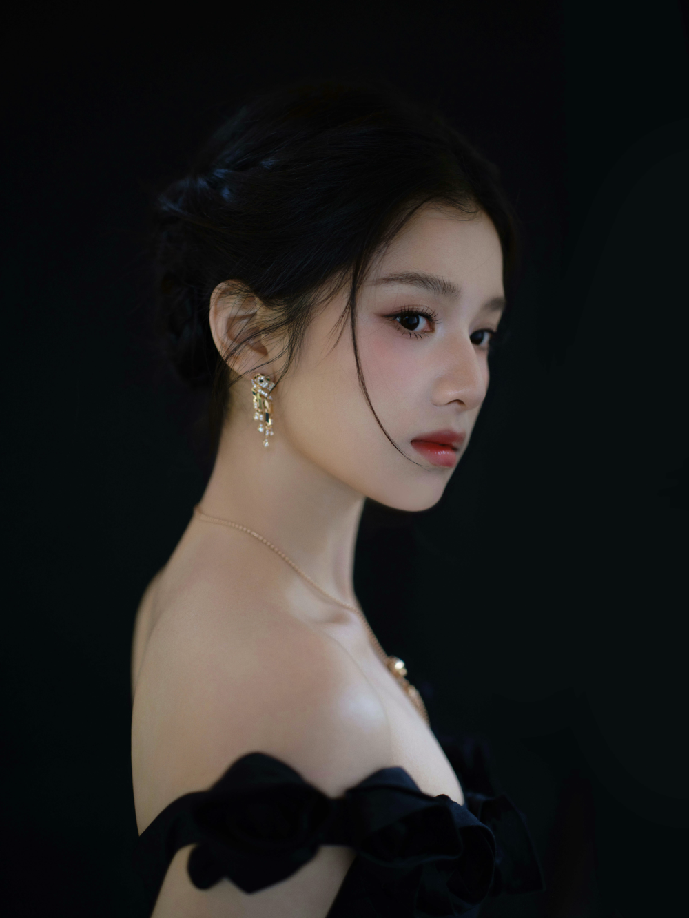 张婧仪