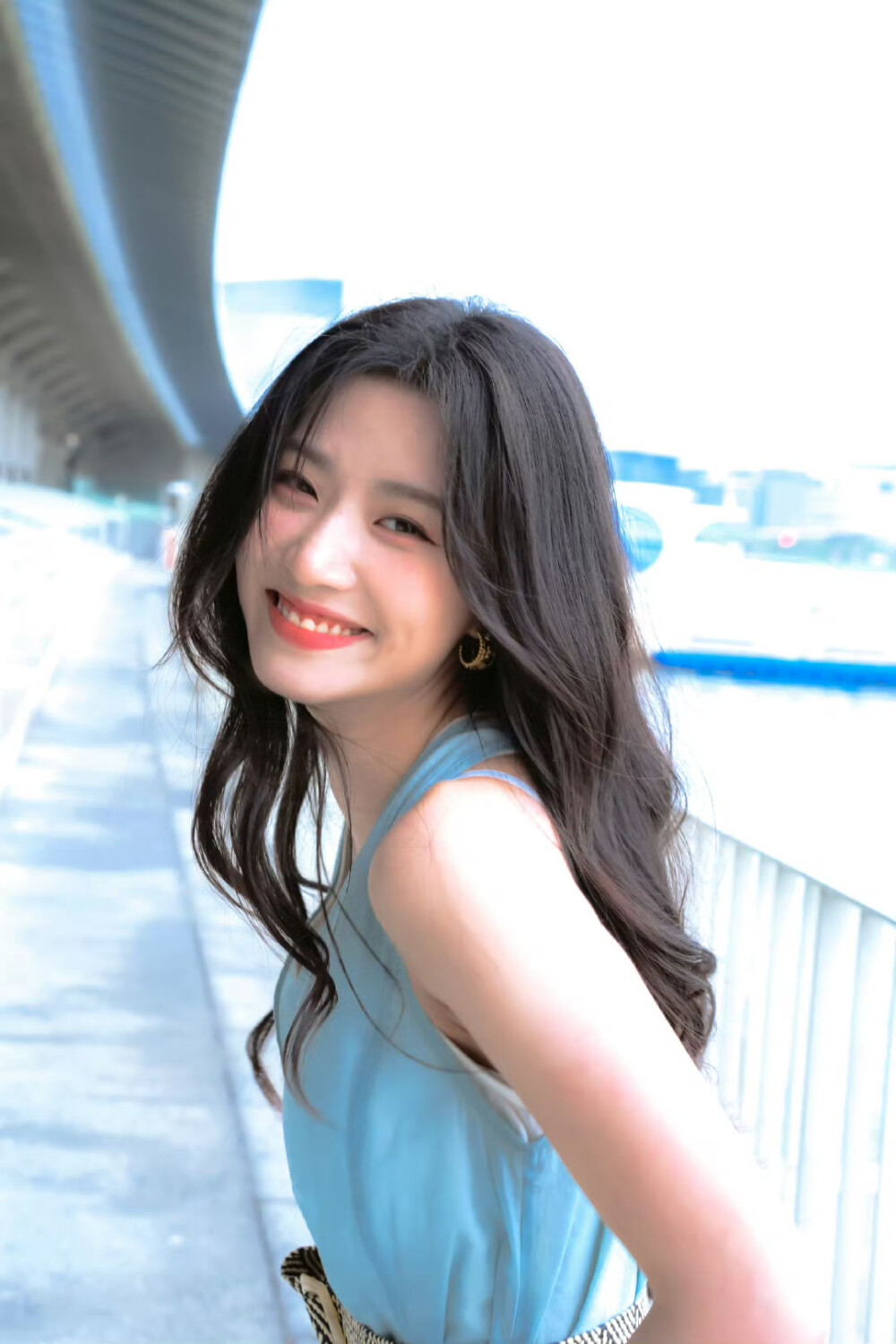 卢昱晓