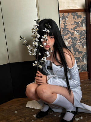 林允 ​​​
