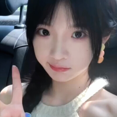 张淼怡