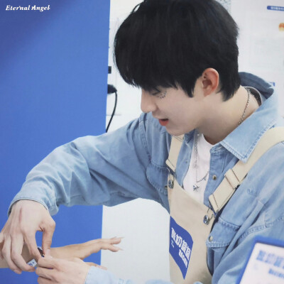 曹恩齐站图可二改
cr_Eternal Angel-曹恩齐