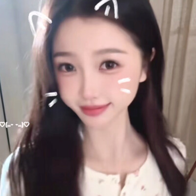 贴纸版，欣欣好权威的一张脸