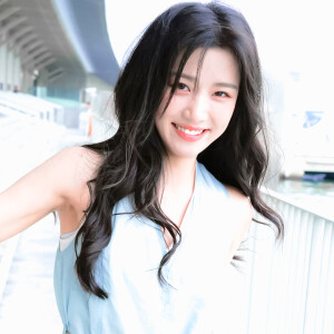 卢昱晓
