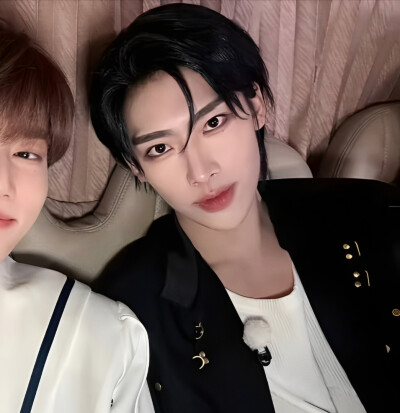 章昊沈泉锐情头
禁二传二改
拿图吱声