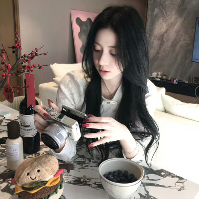 悄悄退场