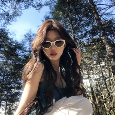 女头 侵删
