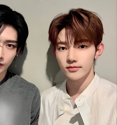 章昊沈泉锐情头
禁二传二改
拿图吱声