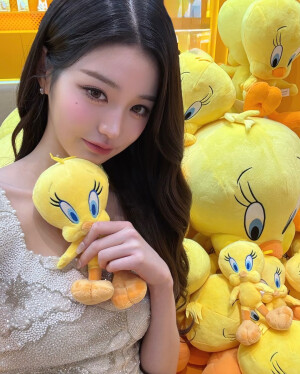 ive 张元英