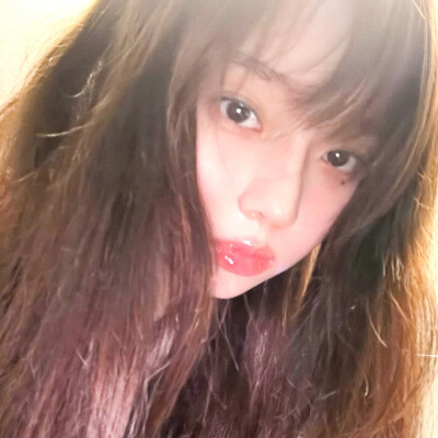 :灰色的我.
@aespa金冬天︱Winter
i/g:imwinter