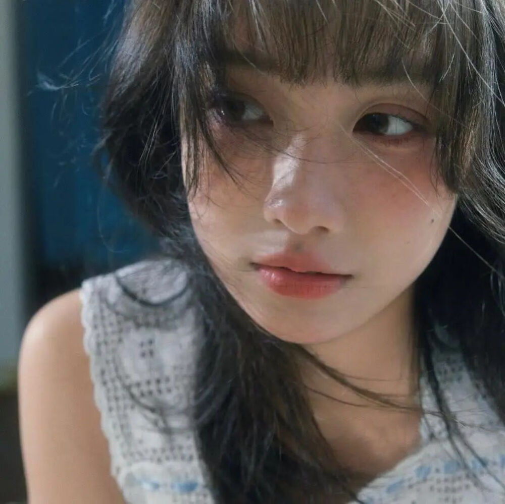 氛围感女头