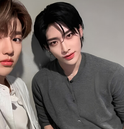 章昊沈泉锐情头
禁二传二改
拿图吱声