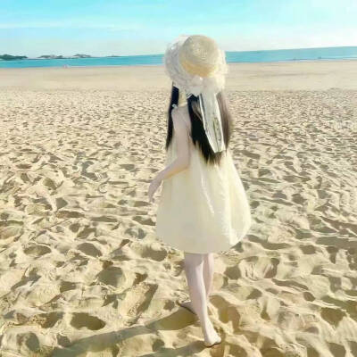 少萝女头⌯ᵔ⤙ᵔ⌯不说永远 在每个瞬间