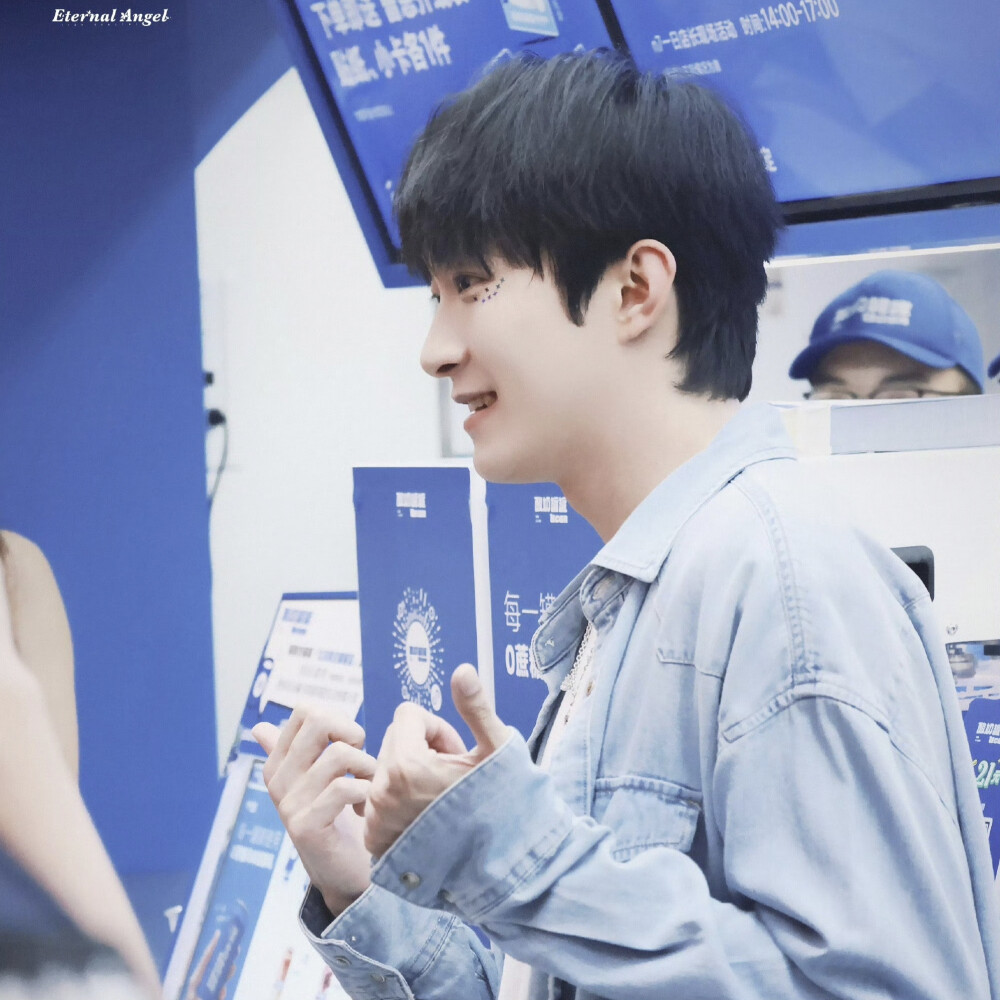 曹恩齐站图可二改
cr_Eternal Angel-曹恩齐