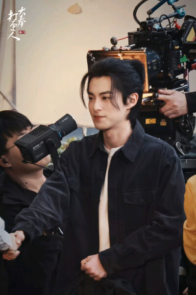 王鹤棣
