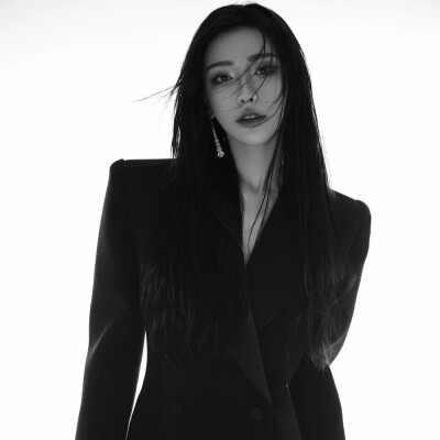 女头