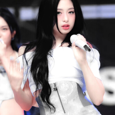 
钢琴演奏：Changing Partners+烈火