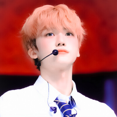  罗哉民Zaimin* “有你的日子里不管怎么样我都是幸福的.”