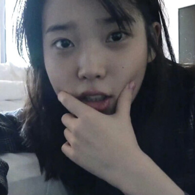 IU