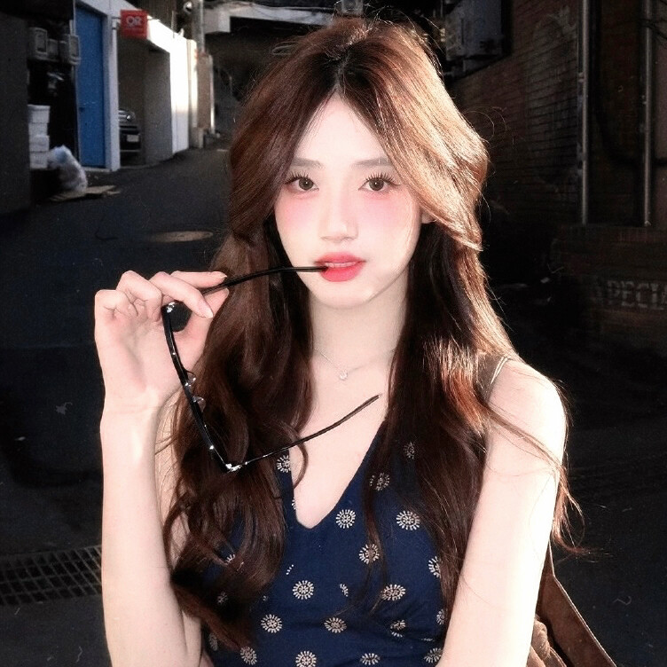 胡馨尹