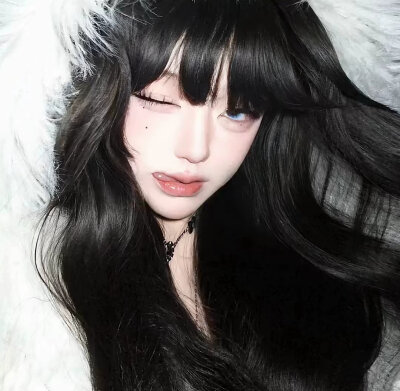 权威女头