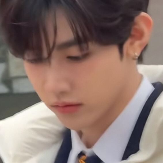 章昊